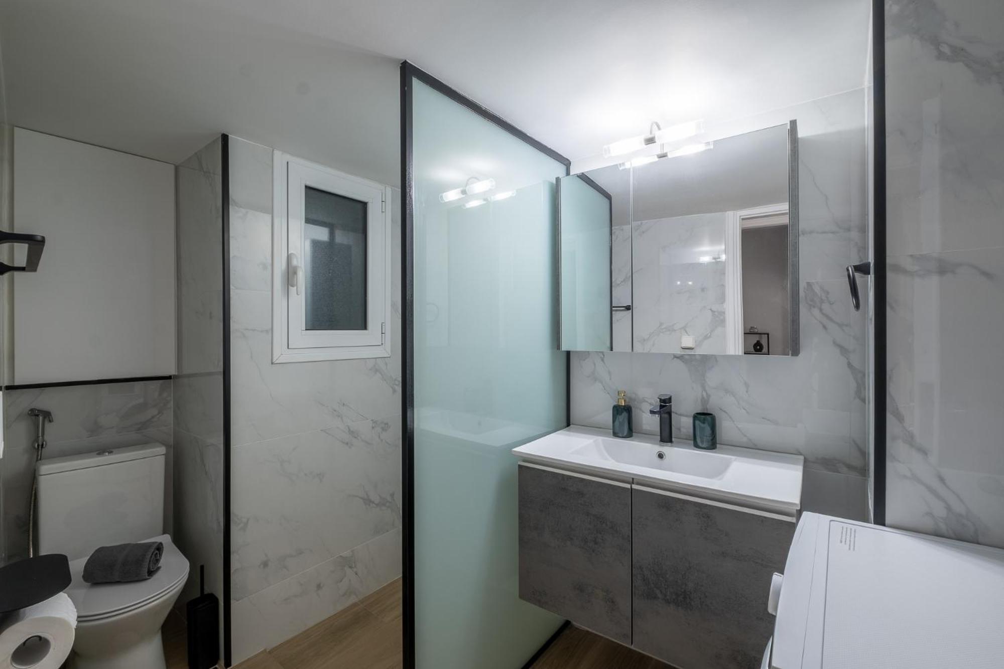 Lovely And Modern 3Bd Apartment Close To Ampelokipoi Metro Athens Exterior photo